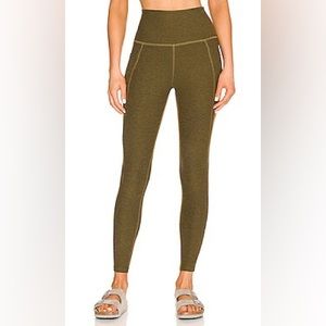 Beyond Yoga Spacedye Out Of Pocket High Waisted Midi Legging Deep Olive Green S